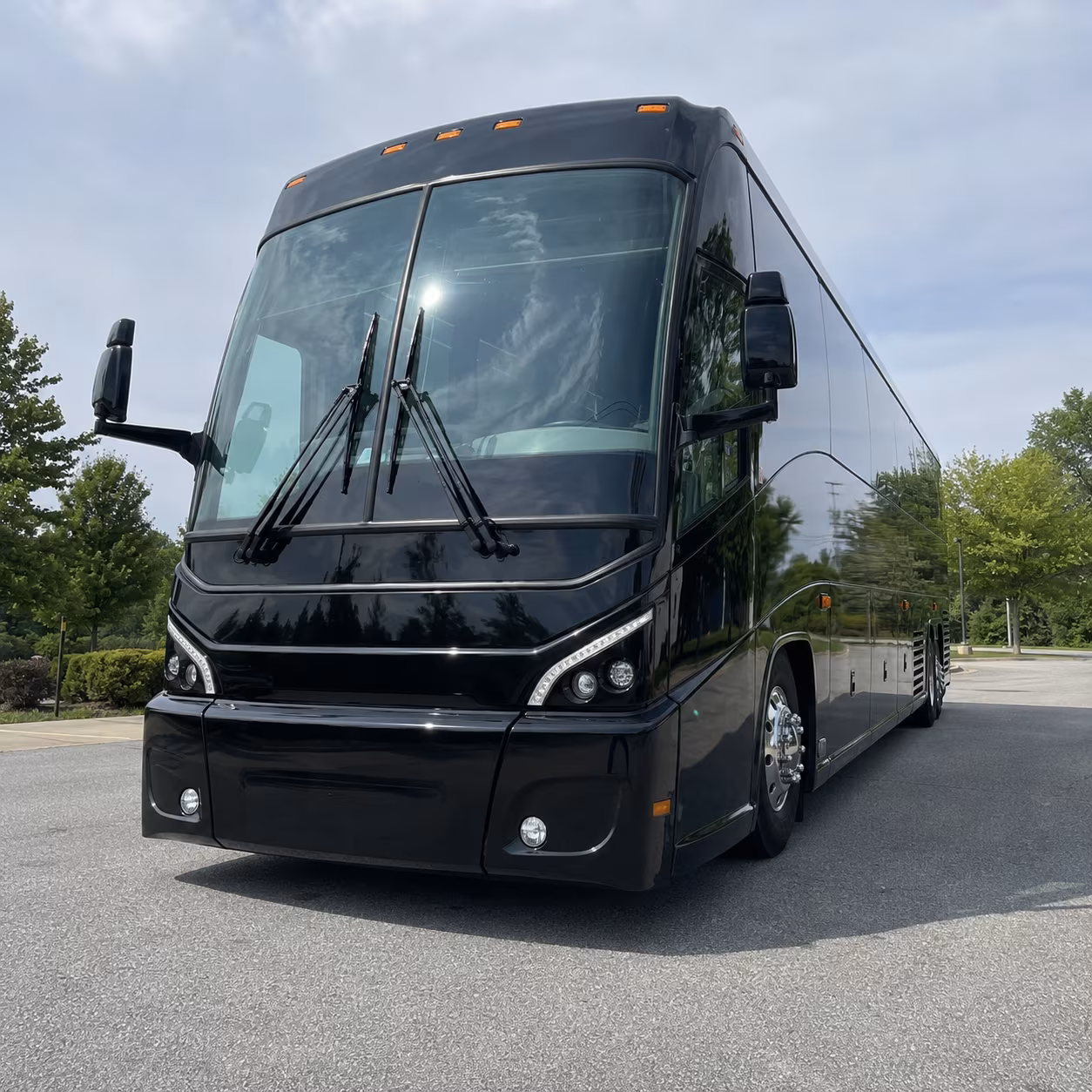 healthcare worker shuttles to hoag uci health and memorialcare facilities